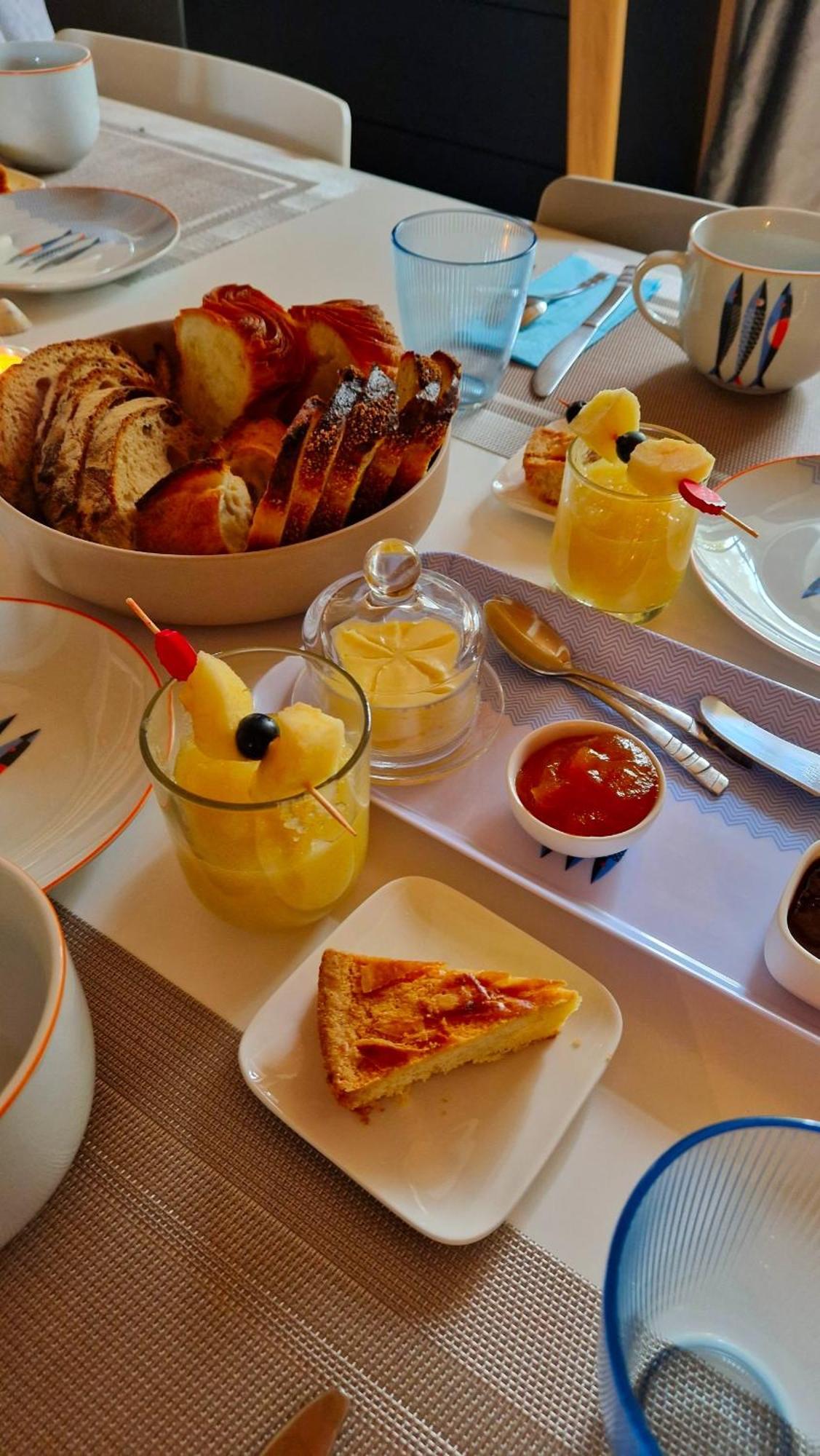 Bed and Breakfast Longere De Nivinen Arzano Экстерьер фото